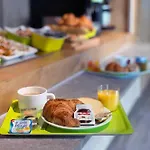 Hotel Ibis Budget Villefranche 2*