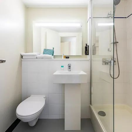 Ibis Budget Villefranche 2* Limas