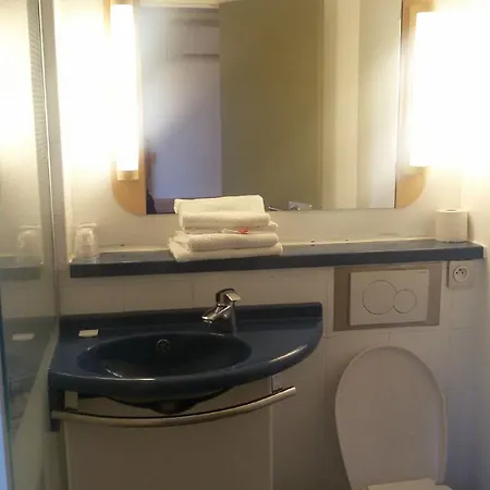 Ibis Budget Villefranche Hotel 2*