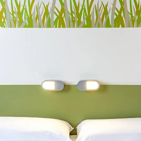 Ibis Budget Villefranche Hotel Limas