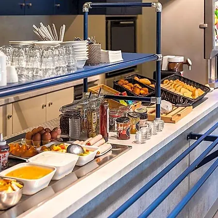 Hotel Ibis Budget Villefranche 2*