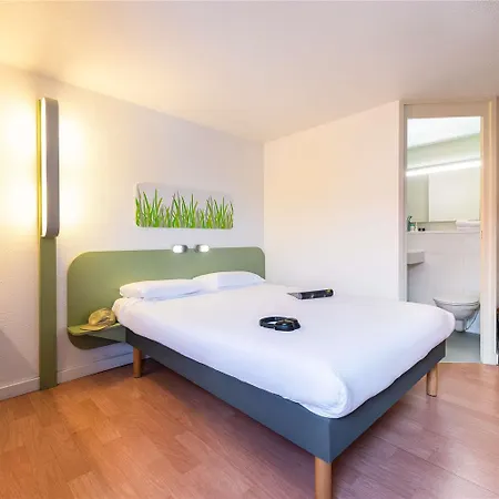 Ibis Budget Villefranche Otel
