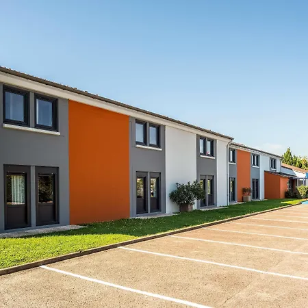 Hotel Ibis Budget Villefranche Limas