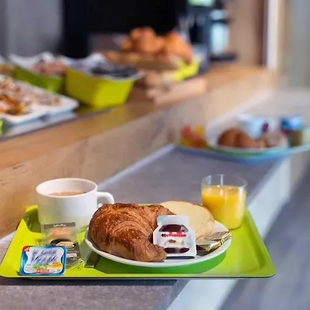 Hotel Ibis Budget Villefranche 2*